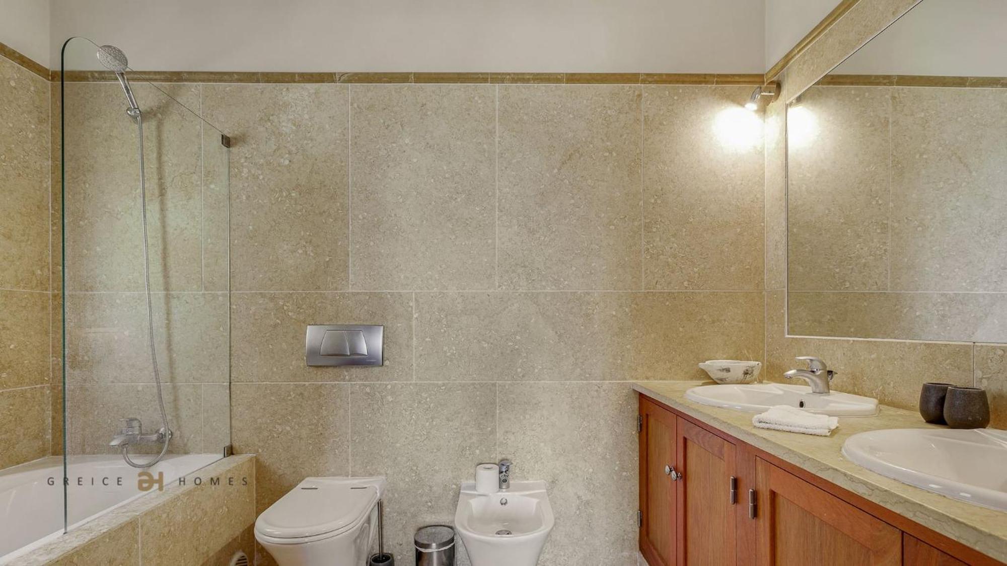 Luxuosa Moradia V5 Em Quarteira - Greice Homes Luaran gambar