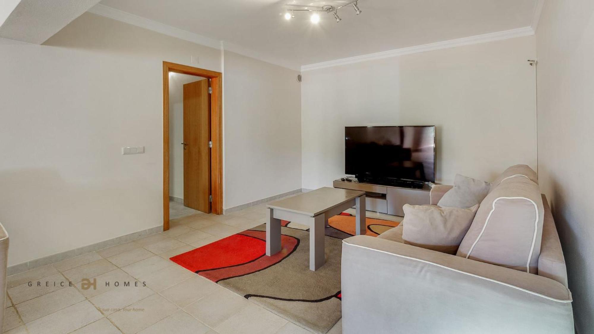 Luxuosa Moradia V5 Em Quarteira - Greice Homes Luaran gambar